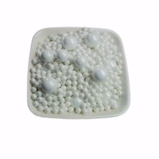 Boules de broyage en céramique, Application de broyeur, boule d'alumine en céramique inerte industrielle, blanche, résistante à l'usure